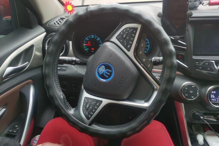 Used BYD Song New Energy 2017 Song EV300 Prestige Model Steering Wheel