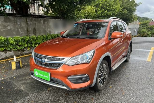 Used BYD Song New Energy 2017 Song DM 1.5TID All-Wheel Drive Luxury Model