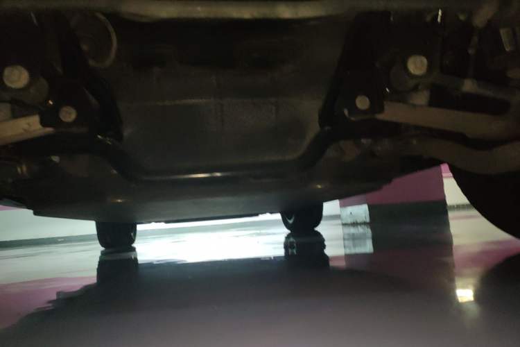 Used BYD Song New Energy 2018 Song EV400 Smart Connectivity Advanced Model Chassis Rear