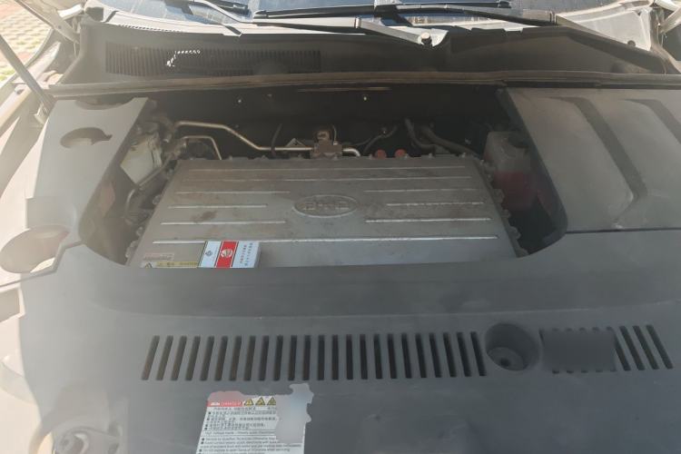 Used BYD Song New Energy 2018 Song EV400 Smart Connectivity Enjoyment Model Engine Bay