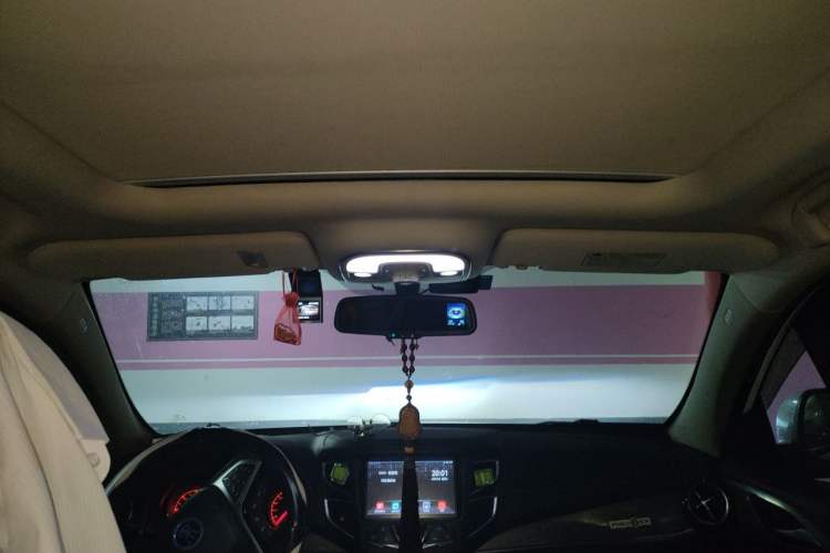 Used BYD Song New Energy 2018 Song EV400 Smart Connectivity Advanced Model Headliner