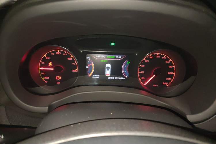 Used BYD Song New Energy 2018 Song EV400 Smart Connectivity Advanced Model Instrument Cluster