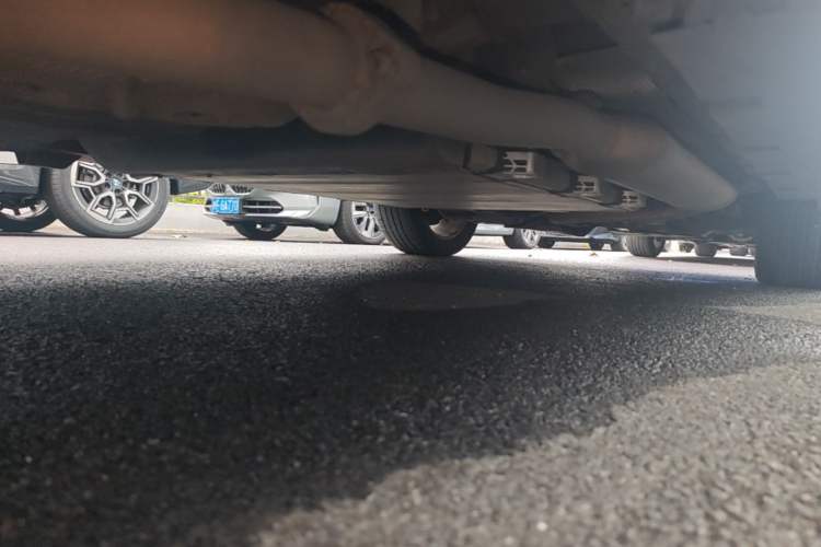 Used BYD Song New Energy 2019 Song DM 1.5TID Smart Connect Sharp Edition Chassis Rear Right