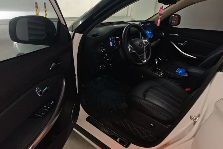 Used BYD Song New Energy 2019 Song DM 1.5TID Smart Connect Sharp Edition Driver Seat