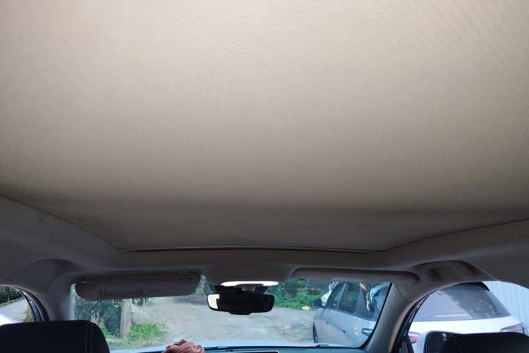 Used BYD Song New Energy 2019 Song DM 1.5TID Smart Connect Premium Model Headliner