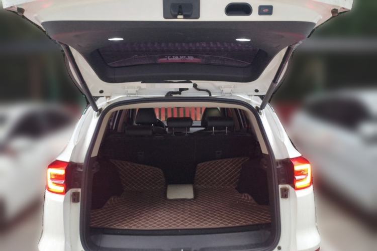 Used BYD Song New Energy 2019 Song DM 1.5TID Smart Connect Sharp Edition Trunk