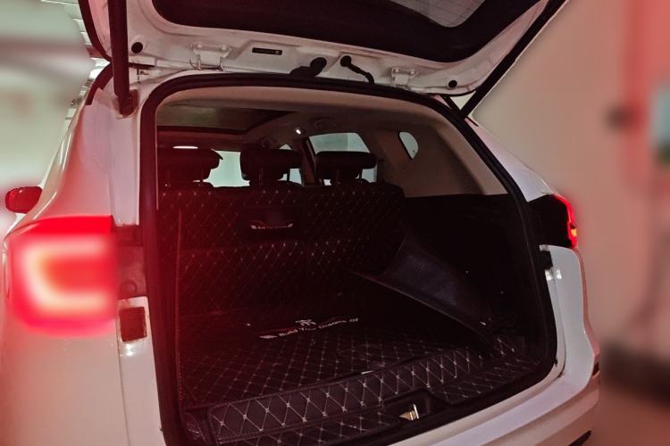 Used BYD Song New Energy 2019 Song DM 1.5TID Smart Connect Sharp Edition Trunk