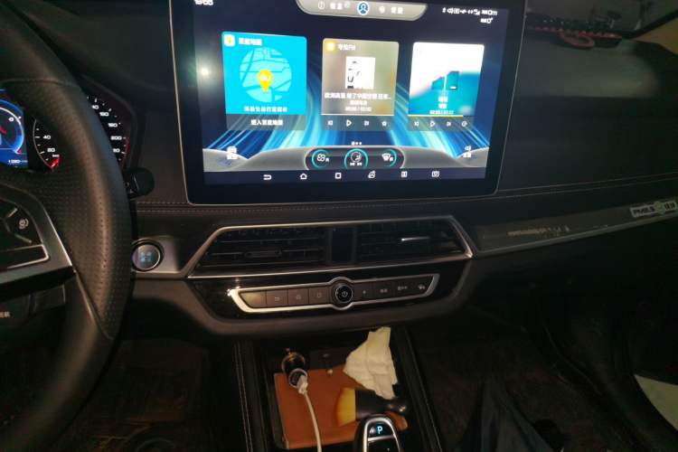 Used BYD Song New Energy 2019 Song DM 1.5TID Smart Connect Premium Model Audio And AC Panel