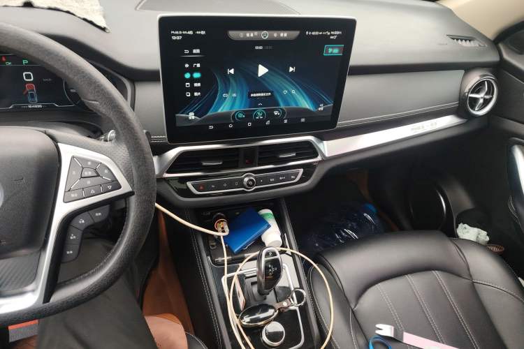 Used BYD Song New Energy 2019 Song EV500 Smart Connect Elite Model Audio And AC Panel