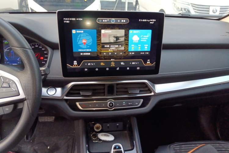 Used BYD Song New Energy 2019 Song DM 1.5TID Smart Connect Dynamic Model Audio And AC Panel