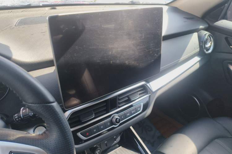 Used BYD Song New Energy 2019 Song DM 1.5TID Smart Connect Premium Model Audio And AC Panel