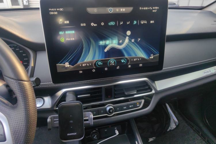 Used BYD Song New Energy 2019 Song DM 1.5TID Smart Connect Dynamic Model Audio And AC Panel