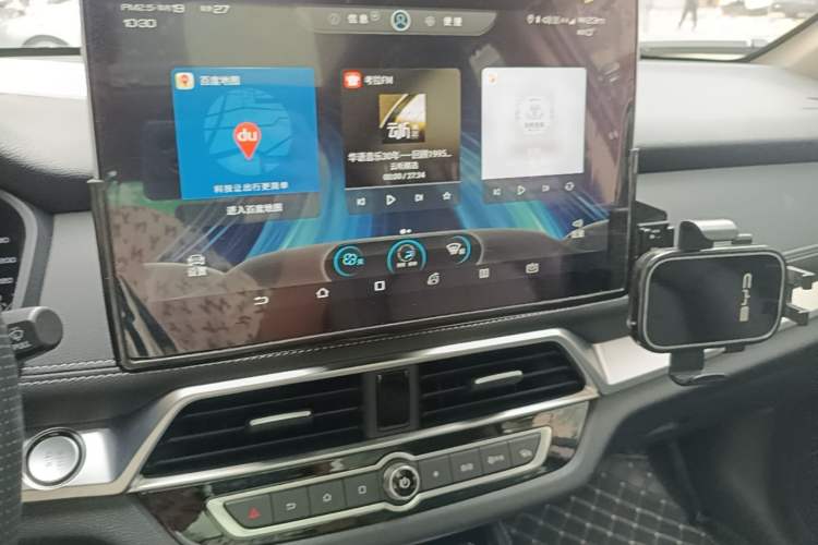 Used BYD Song New Energy 2019 Song DM 1.5TID Smart Connect Dynamic Model Audio And AC Panel