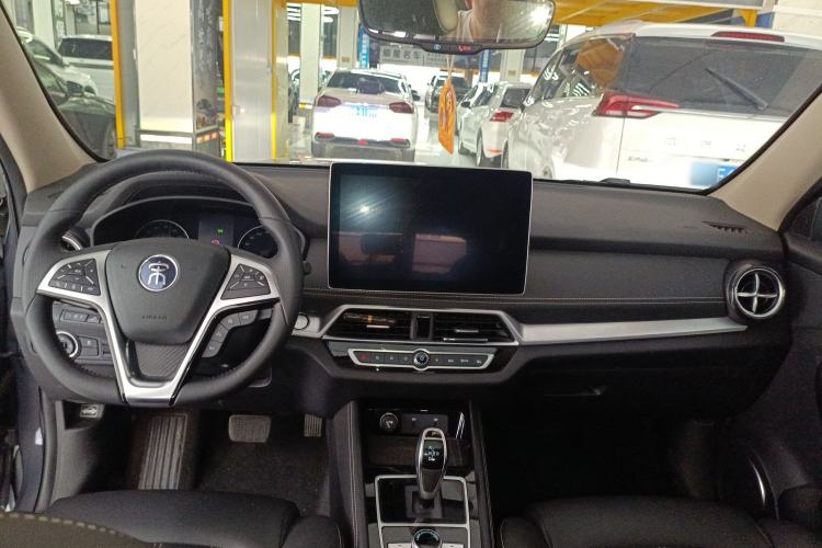 Used BYD Song New Energy 2019 Song DM 1.5TID Smart Connect Premium Model Center Console