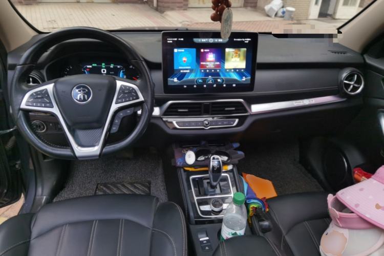 Used BYD Song New Energy 2019 Song DM 1.5TID Smart Connect Premium Model Center Console