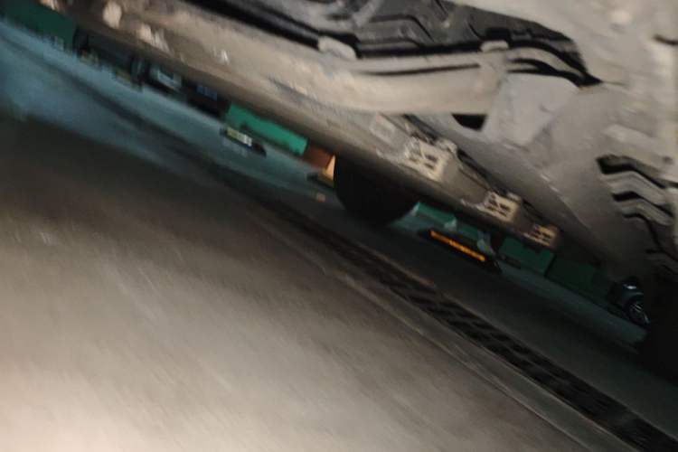 Used BYD Song New Energy 2019 Song DM 1.5TID Smart Connect Dynamic Model Chassis Front Left