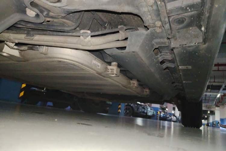Used BYD Song New Energy 2019 Song DM 1.5TID Smart Connect Dynamic Model Chassis Front Left