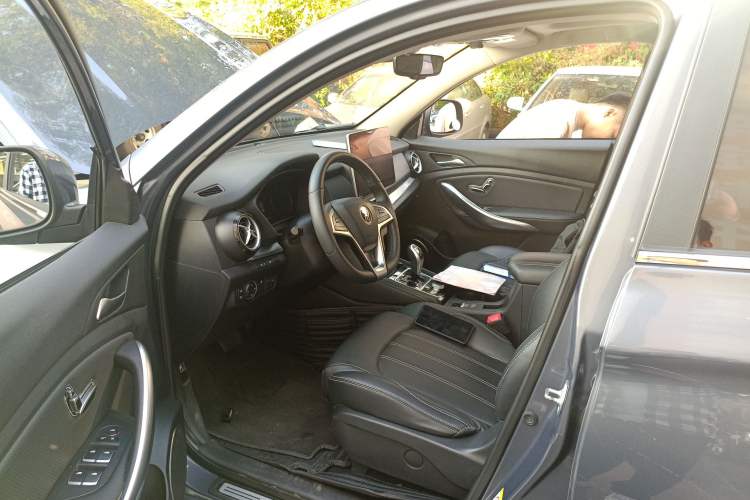 Used BYD Song New Energy 2019 Song DM 1.5TID Smart Connect Dynamic Model Driver Seat