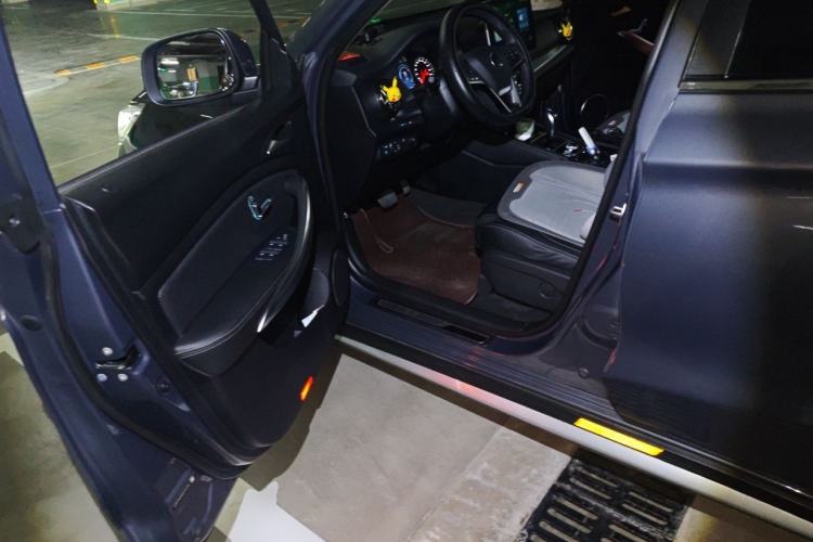 Used BYD Song New Energy 2019 Song DM 1.5TID Smart Connect Dynamic Model Driver Seat