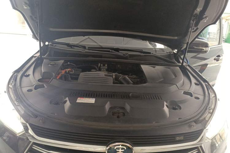 Used BYD Song New Energy 2019 Song DM 1.5TID Smart Connect Premium Model Engine Bay