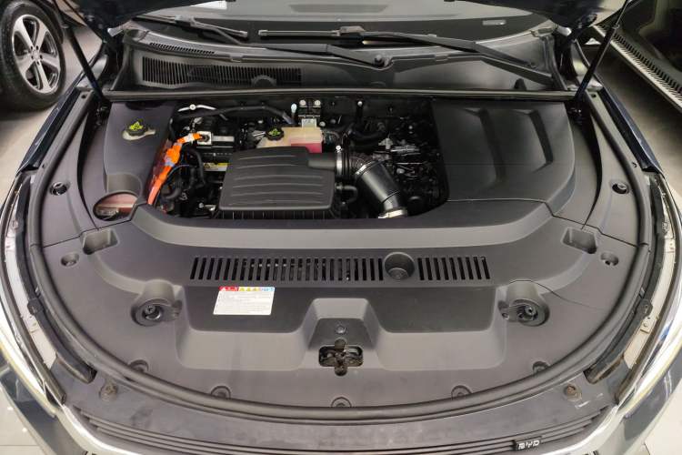 Used BYD Song New Energy 2019 Song DM 1.5TID Smart Connect Dynamic Model Engine Bay