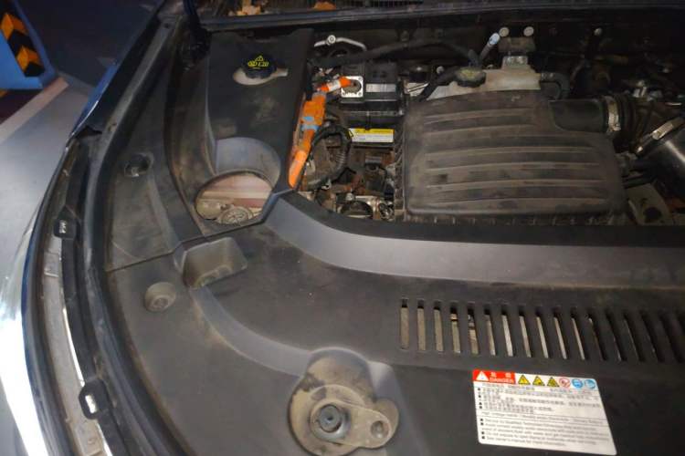 Used BYD Song New Energy 2019 Song DM 1.5TID Smart Connect Dynamic Model Engine Bay Right