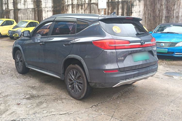 Used BYD Song New Energy 2019 Song DM 1.5TID Smart Connect Dynamic Model Exterior 4