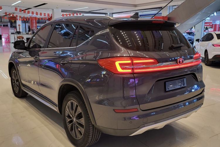 Used BYD Song New Energy 2019 Song DM 1.5TID Smart Connect Dynamic Model Exterior 6