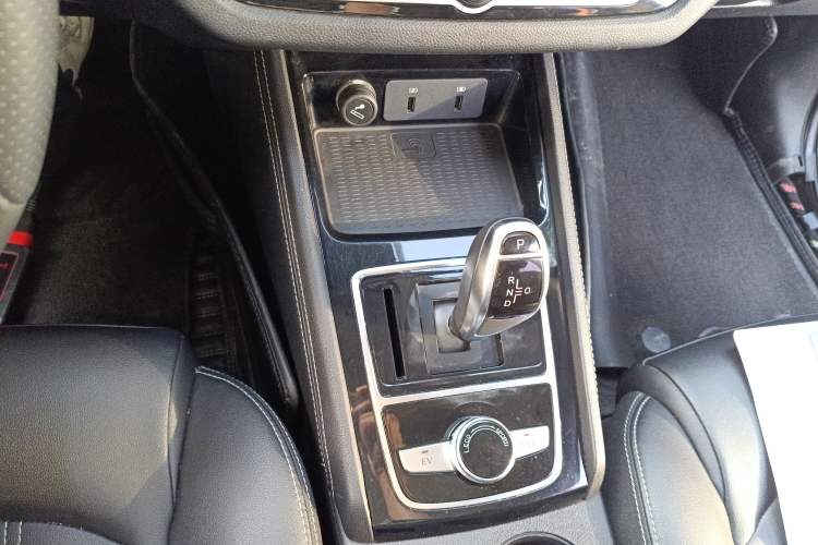 Used BYD Song New Energy 2019 Song DM 1.5TID Smart Connect Dynamic Model Gear Lever