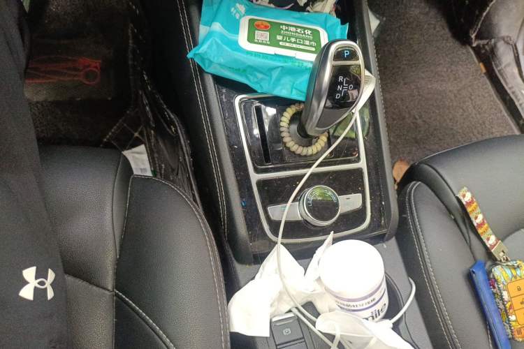 Used BYD Song New Energy 2019 Song DM 1.5TID Smart Connect Premium Model Gear Lever