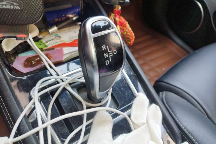 Used BYD Song New Energy 2019 Song DM 1.5TID Smart Connect Premium Model Gear Lever