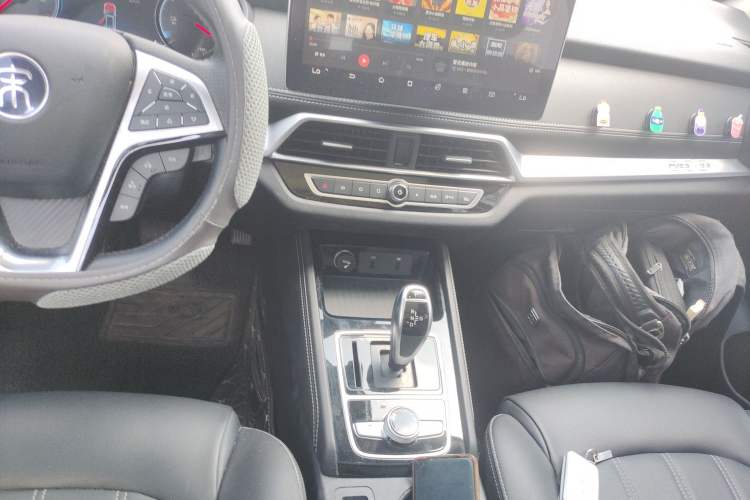 Used BYD Song New Energy 2019 Song DM 1.5TID Smart Connect Premium Model Gear Lever