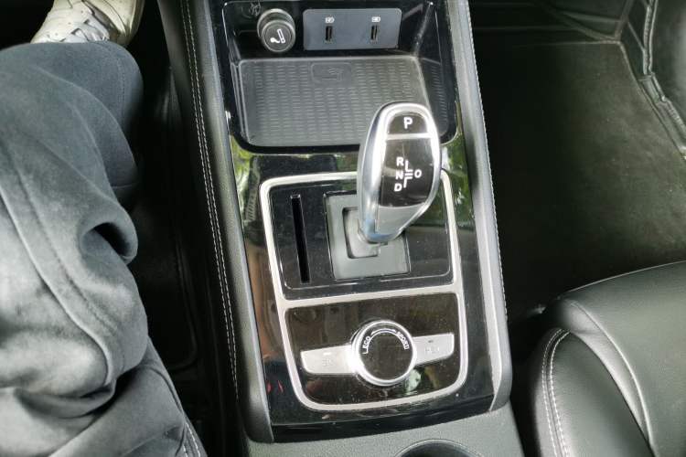 Used BYD Song New Energy 2019 Song DM 1.5TID Smart Connect Dynamic Model Gear Lever