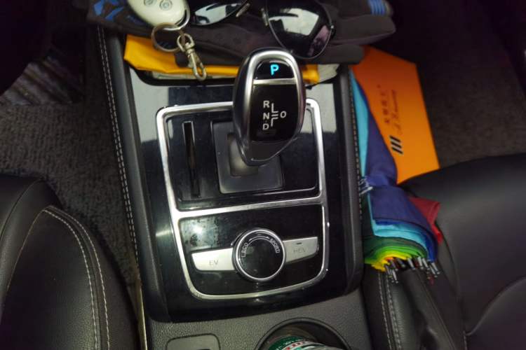 Used BYD Song New Energy 2019 Song DM 1.5TID Smart Connect Premium Model Gear Lever