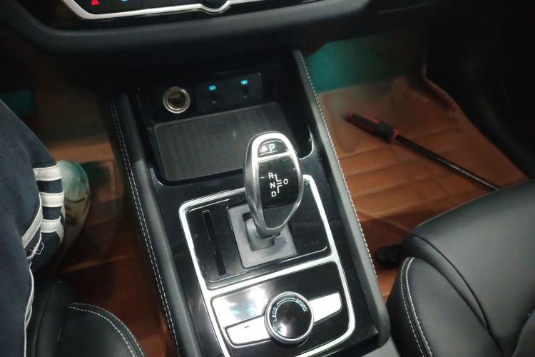 Used BYD Song New Energy 2019 Song DM 1.5TID Smart Connect Dynamic Model Gear Lever