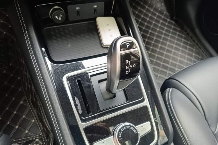 Used BYD Song New Energy 2019 Song DM 1.5TID Smart Connect Dynamic Model Gear Lever