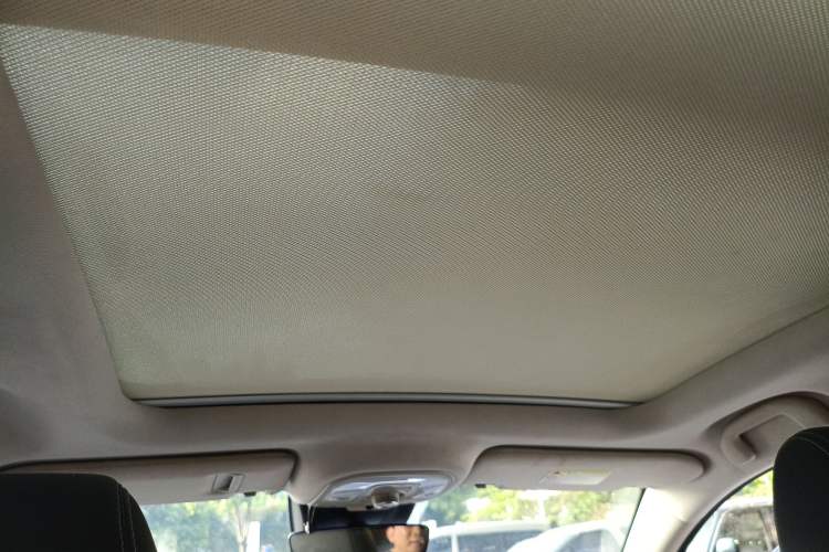 Used BYD Song New Energy 2019 Song DM 1.5TID Smart Connect Dynamic Model Headliner