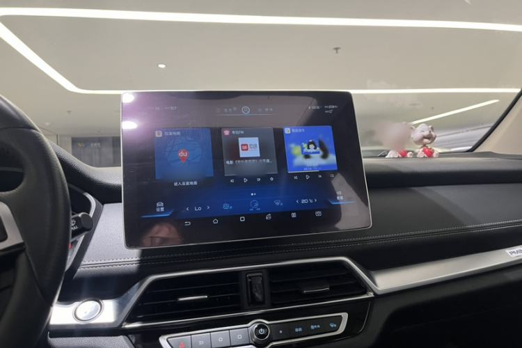 Used BYD Song New Energy 2019 Song DM 1.5TID Smart Connect Dynamic Model Interior 1