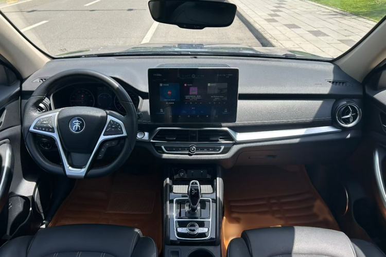 Used BYD Song New Energy 2019 Song DM 1.5TID Smart Connect Premium Model Interior 1