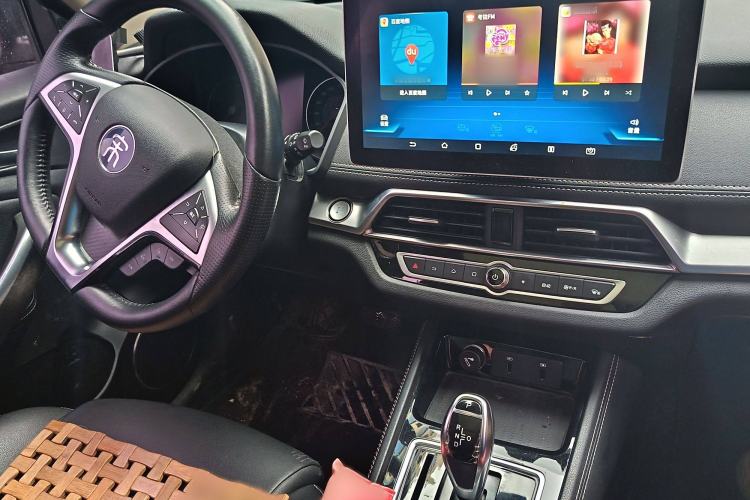 Used BYD Song New Energy 2019 Song DM 1.5TID Smart Connect Dynamic Model Interior 2