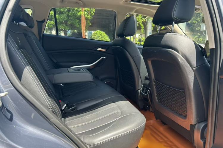 Used BYD Song New Energy 2019 Song DM 1.5TID Smart Connect Premium Model Interior 2
