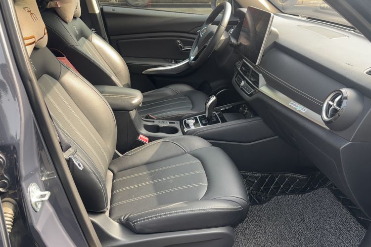 Used BYD Song New Energy 2019 Song DM 1.5TID Smart Connect Dynamic Model Interior 2