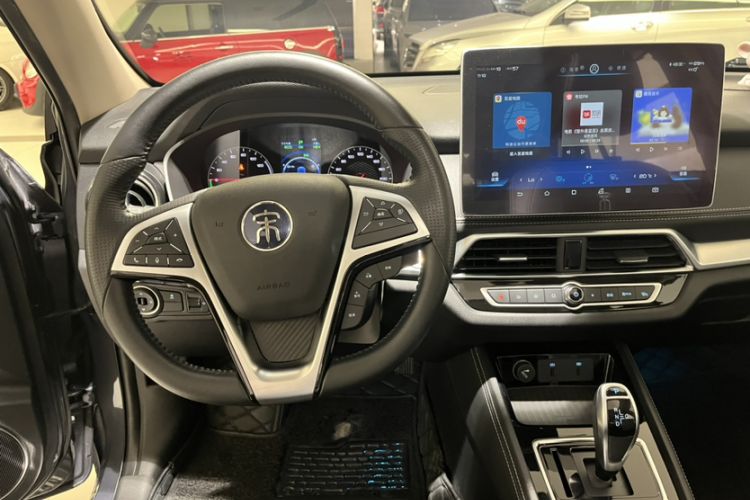 Used BYD Song New Energy 2019 Song DM 1.5TID Smart Connect Dynamic Model Interior 6