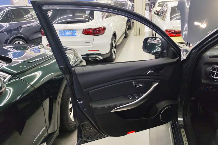 Used BYD Song New Energy 2019 Song DM 1.5TID Smart Connect Dynamic Model Left Front Door Interior