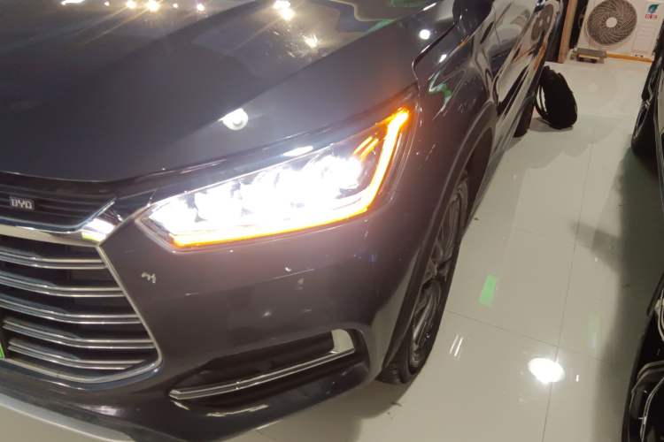 Used BYD Song New Energy 2019 Song DM 1.5TID Smart Connect Dynamic Model Left Front Headlight