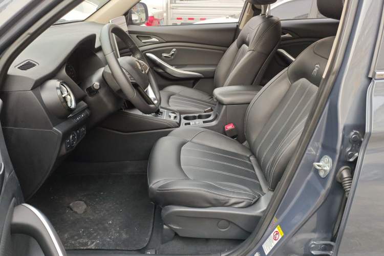 Used BYD Song New Energy 2019 Song DM 1.5TID Smart Connect Dynamic Model Left Front Seat