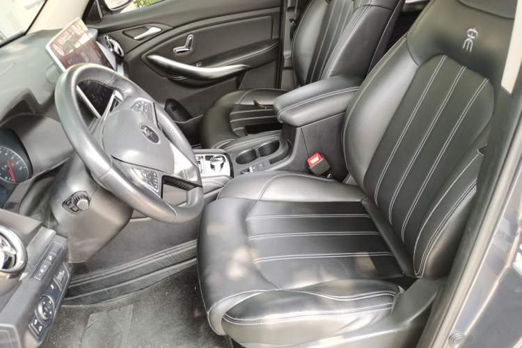 Used BYD Song New Energy 2019 Song DM 1.5TID Smart Connect Dynamic Model Left Front Seat