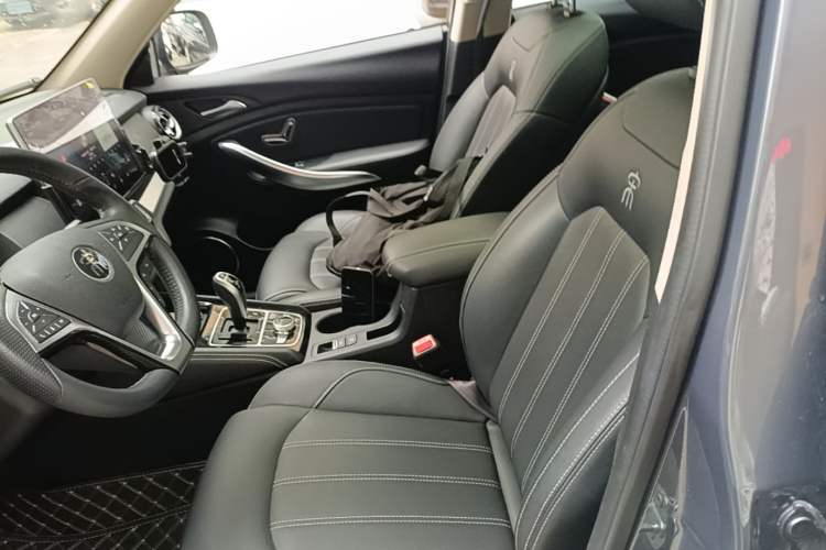 Used BYD Song New Energy 2019 Song DM 1.5TID Smart Connect Dynamic Model Left Front Seat