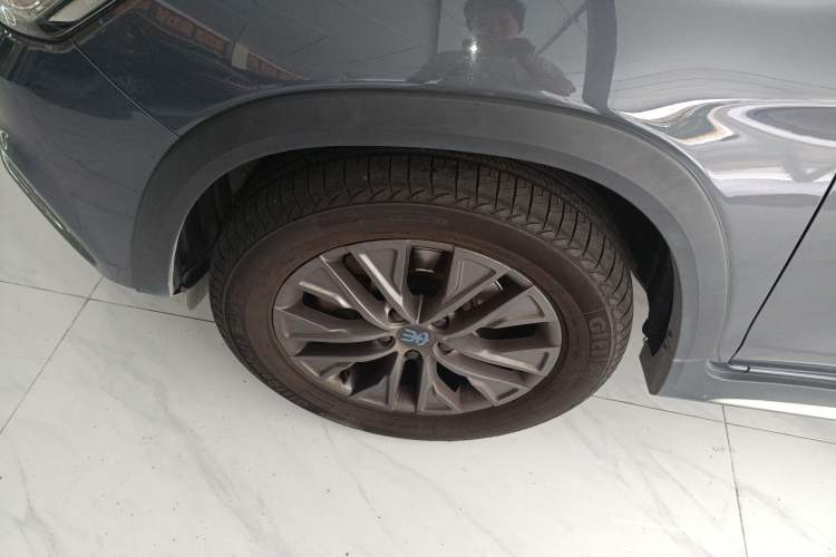 Used BYD Song New Energy 2019 Song DM 1.5TID Smart Connect Premium Model Left Front Wheel Hub
