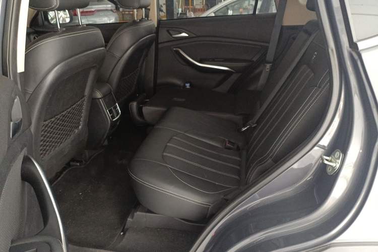 Used BYD Song New Energy 2019 Song DM 1.5TID Smart Connect Premium Model Left Rear Seat